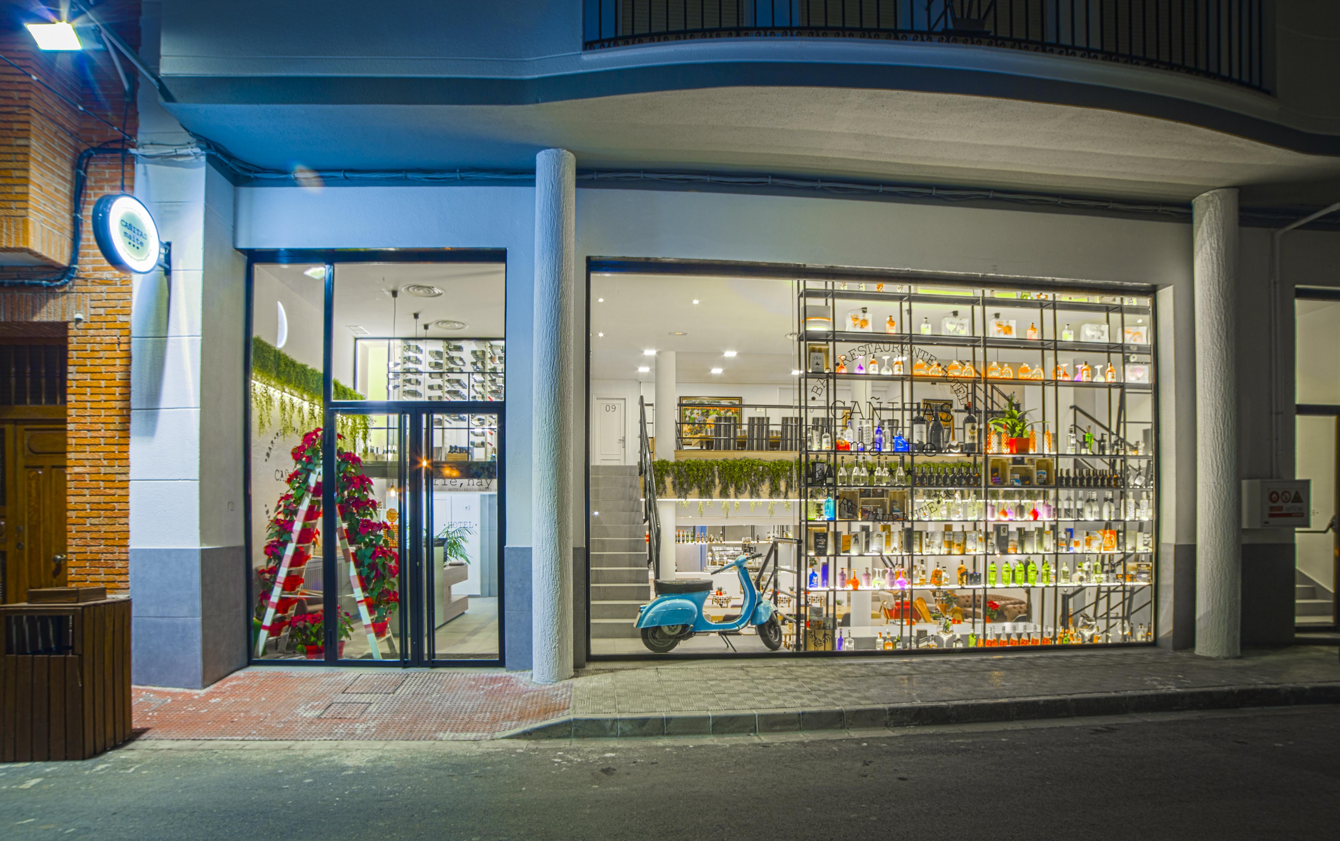 Hospedium Hotel Canitas Maite Gastronomico Casas-Ibanez Exterior photo